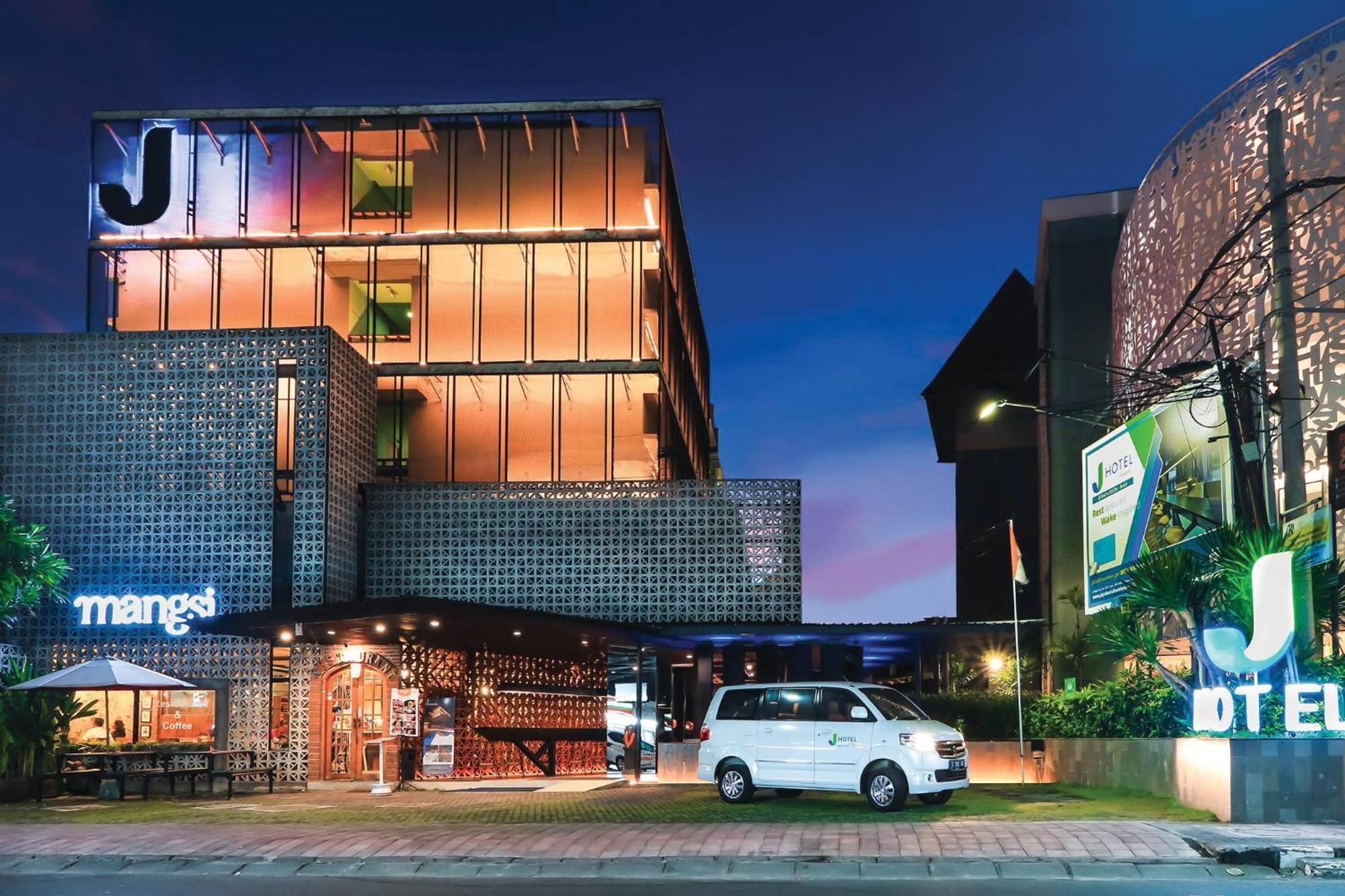 J Hotel Kuta Kuta Lombok Exterior foto