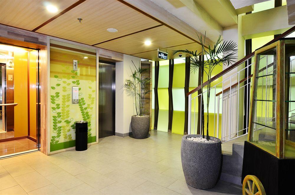 J Hotel Kuta Kuta Lombok Exterior foto