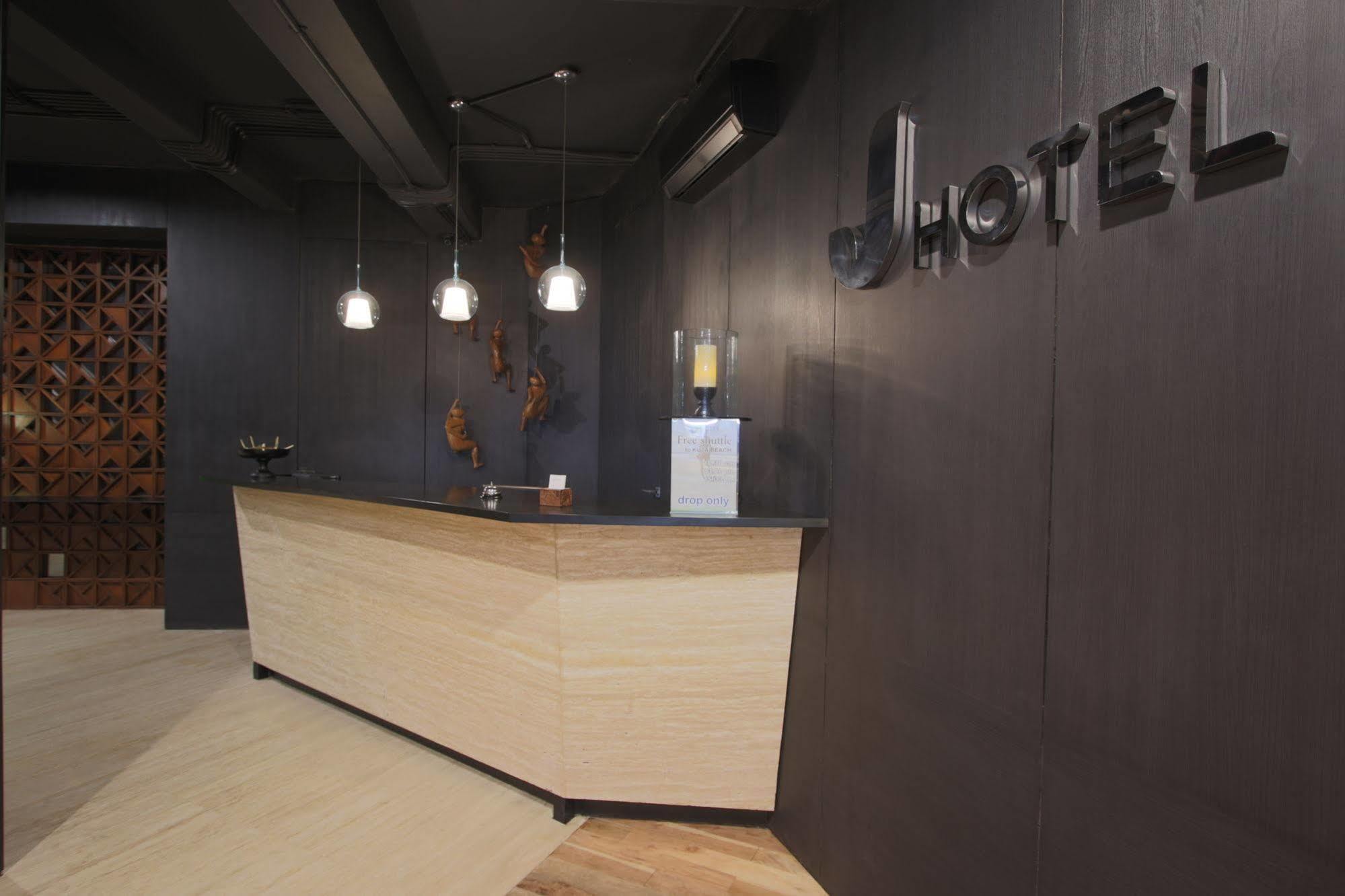 J Hotel Kuta Kuta Lombok Exterior foto
